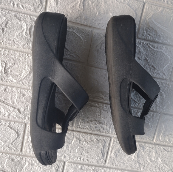 Crocs Womens Monterey Diamante Slide Wedge Sandals Size 11 Open Toe Floral Black - Picture 6 of 6